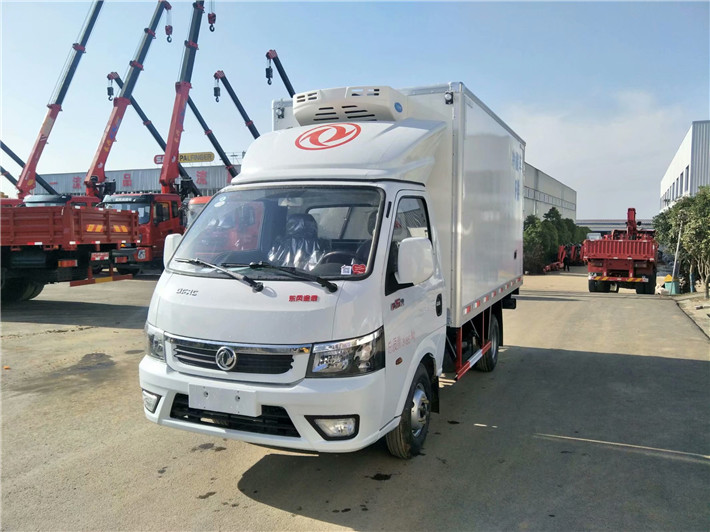 東風(fēng)途逸（3.5米）冷藏車（國(guó)六）