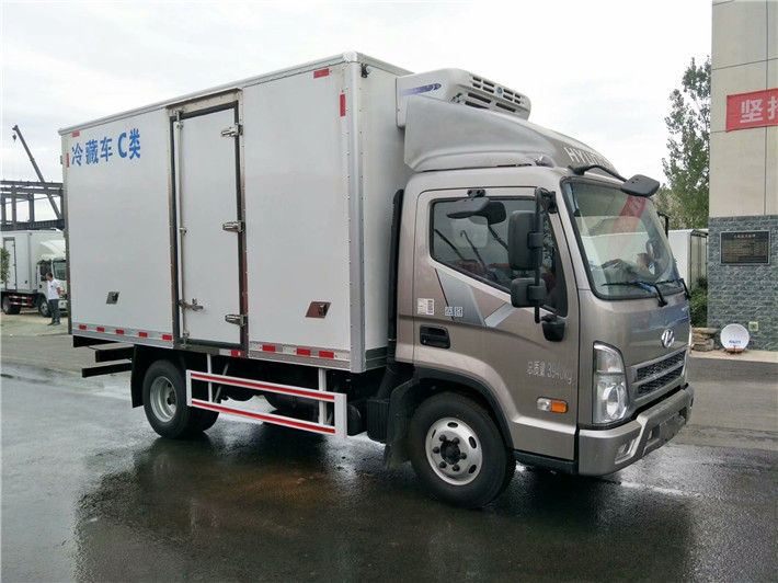 現(xiàn)代盛圖（4.2米）冷藏車