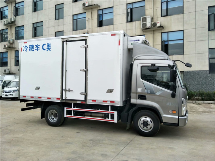 現(xiàn)代盛圖（4.2米）冷藏車