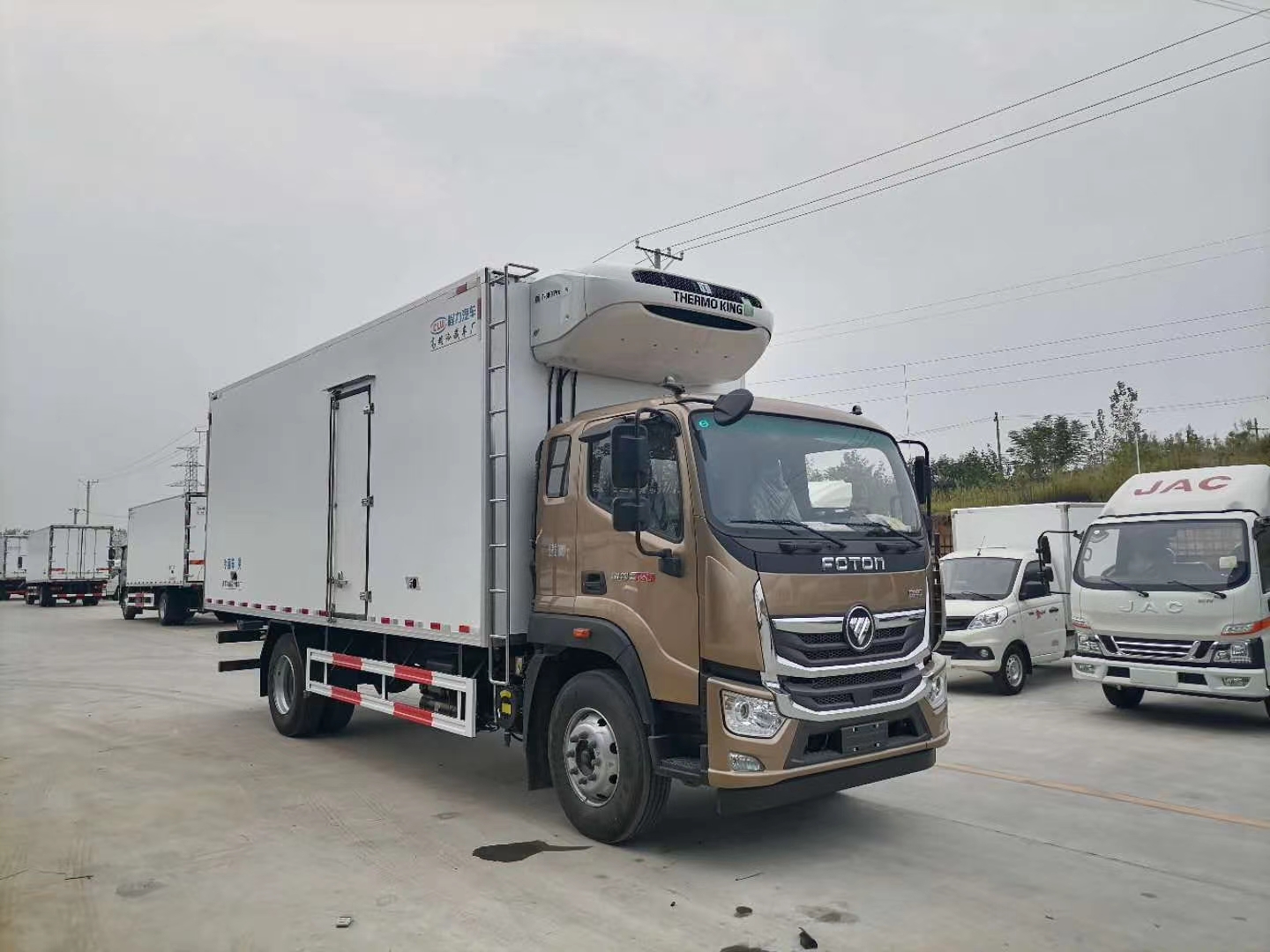 （國六）福田奧鈴6米8冷藏車