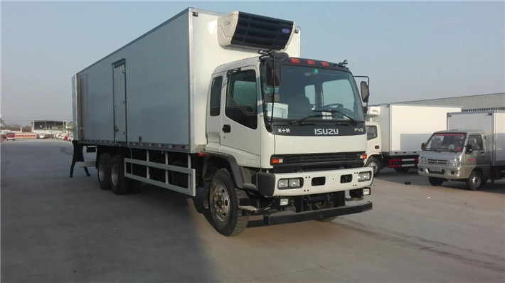 五十鈴（9.3米）冷藏車