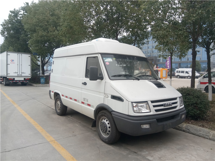 依維柯藥品運(yùn)輸冷藏車(chē)