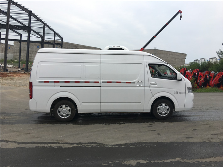 福田G9面包藥品冷藏車(chē)