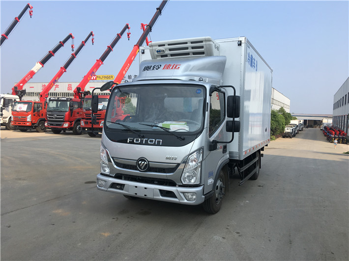 福田奧鈴速運(yùn)（4.2米）冷藏車
