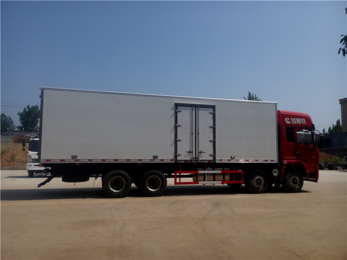 陜汽德龍前四后八9.6米冷藏車(chē)